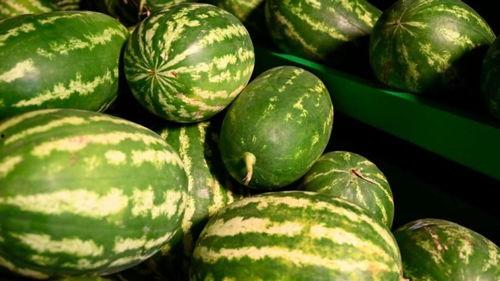 滨江世贸吃瓜事件,一场引发热议的邻里冲突风云录